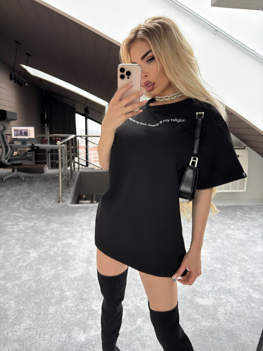 T-shirt Oversize T-Shirt Beauty Icon - Bona Fide